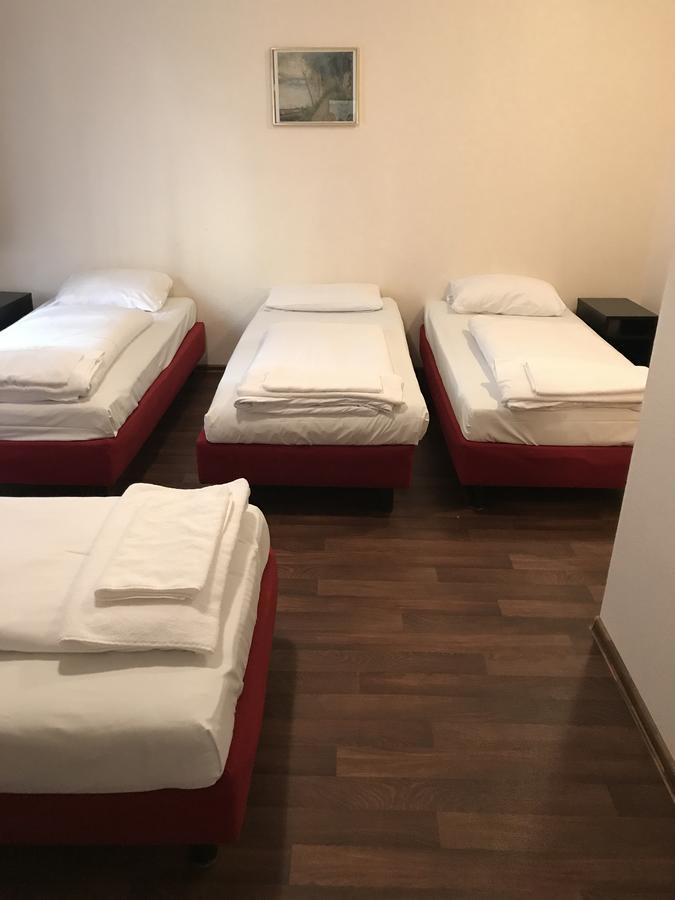 Alpha - Frankfurt Station Guest house Frankfurt am Main